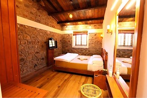 Chow Chow Valley Resorts