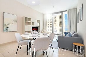 LUX Contemporary Suite Marina View 3
