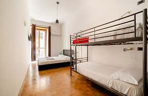Inside Chiaia rooms