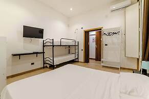 Inside Chiaia rooms