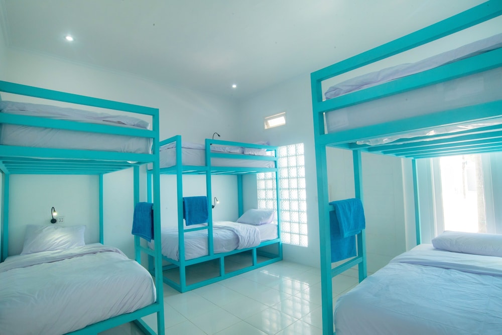 Mad Monkey Kuta Lombok - Hostel