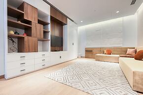 Ultra Luxurious 4 Bed Apartment