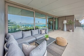 Ultra Luxurious 4 Bed Apartment