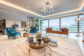 Ultra Luxurious 4 Bed Apartment