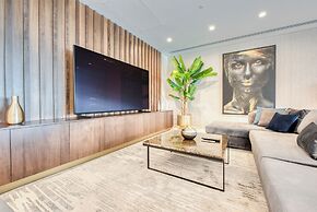 Ultra Luxurious 4 Bed Apartment