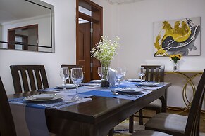 Urban Brooks Luxury Apartment