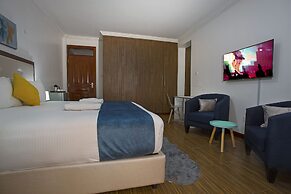 Urban Brooks Luxury Apartment