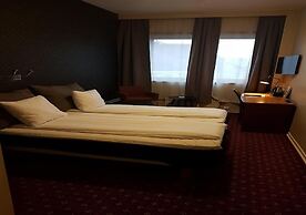 Chesterfield Hotel