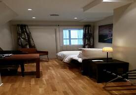 Chesterfield Hotel