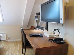 Chesterfield Hotel