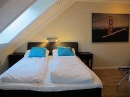 Chesterfield Hotel
