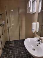 Chesterfield Hotel