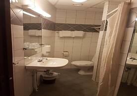 Chesterfield Hotel