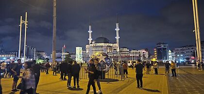 Taksim suite