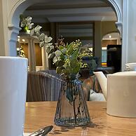 The Grosvenor Hotel
