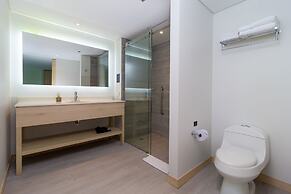 Aquamare Hotel