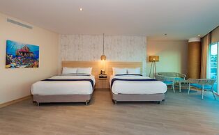 Aquamare Hotel