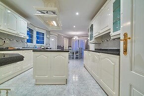 Luxury Villa With Pool and Spectacular View in Javea