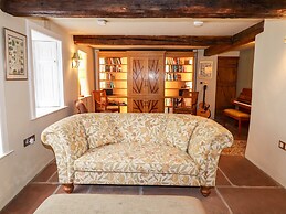 Eagle Farmhouse