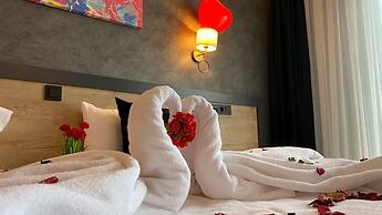 Yason Blue Hotel