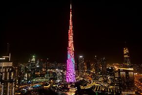 Burj Khalifa Vw  Prvt Pool in Dubai