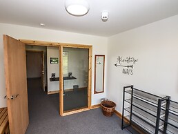 Dale's Lodge