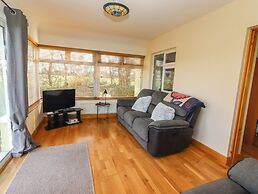 Moybella Lodge