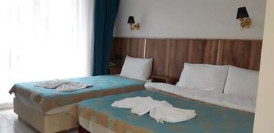 Elijah Otel