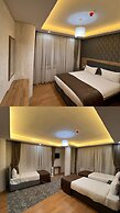INDİANA HOTEL