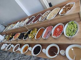 INDİANA HOTEL