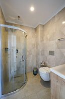 BLUE PEARL HOTEL& VILLAS