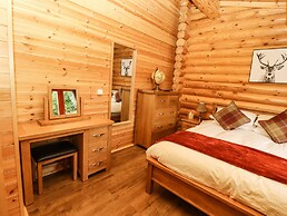 Oak Lodge