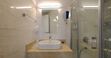 Mai Inci Hotel