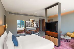 The WB Abu Dhabi, Curio Collection by Hilton
