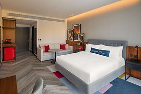 The WB Abu Dhabi, Curio Collection by Hilton