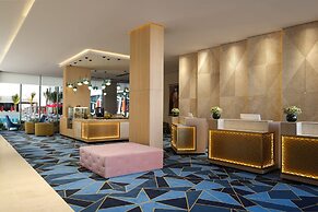 Maani Muscat Hotel & Apartments