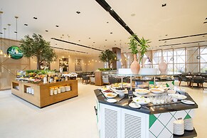 Maani Muscat Hotel & Apartments
