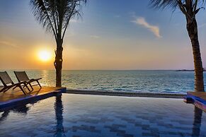 Anantara World Islands Dubai Resort