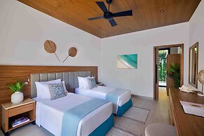 Anantara World Islands Dubai Resort