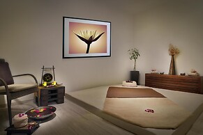 Anantara World Islands Dubai Resort