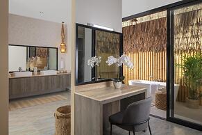 Anantara World Islands Dubai Resort