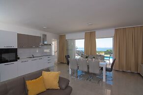 Luxury Villa Royal I with Private Pool