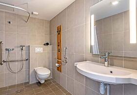 B&B HOTEL Brest Centre Port De Commerce