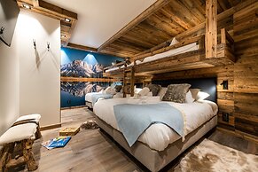 Alaska Lodge by Alpine resorts
