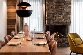 Vail Lodge by Alpine Resorts