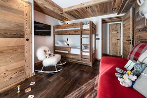 Vail Lodge by Alpine Resorts