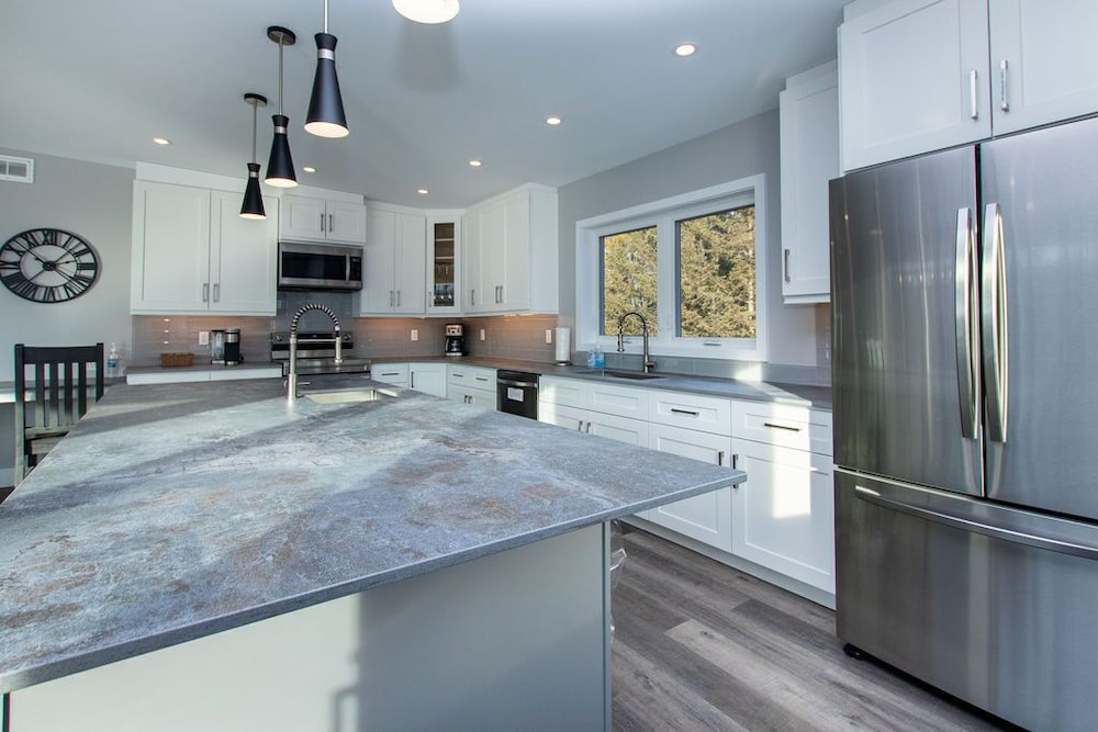 107 Birchview Trail