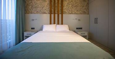 Lovely Butik Hotel