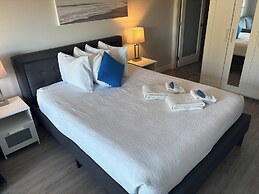 Gibsons Landing Inn
