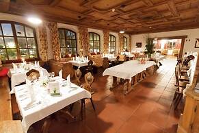 Alter Wirt GmbH in Grünwald